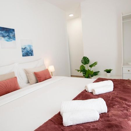 Suite Lavi - Fiera Del Levante Bari Buitenkant foto